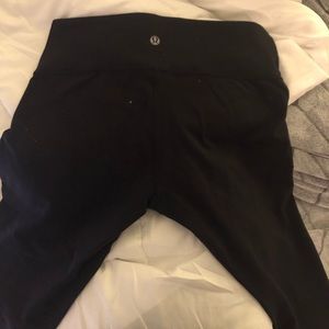 Lululemon Wunder Under High-Rise Leggings Size 6